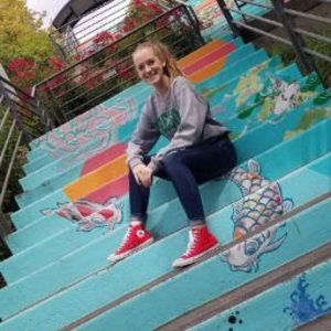 Meet your Posher, Mikayla